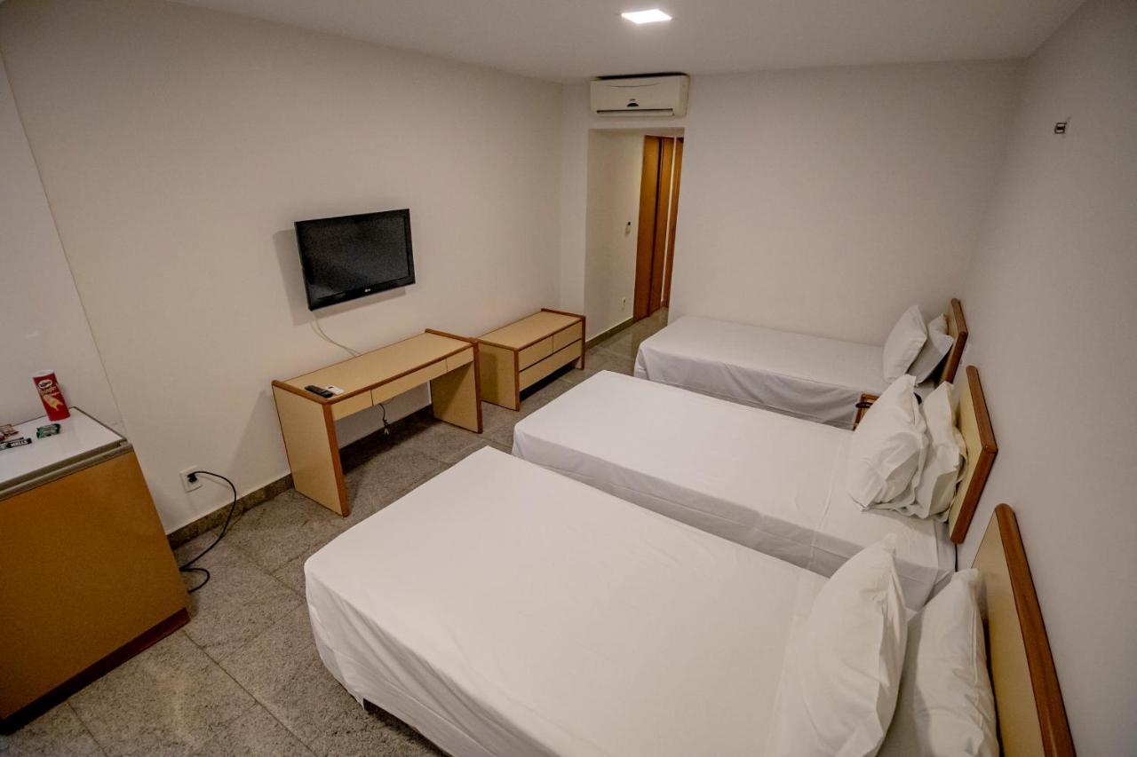 Like Ue Hotel Гоянія Екстер'єр фото