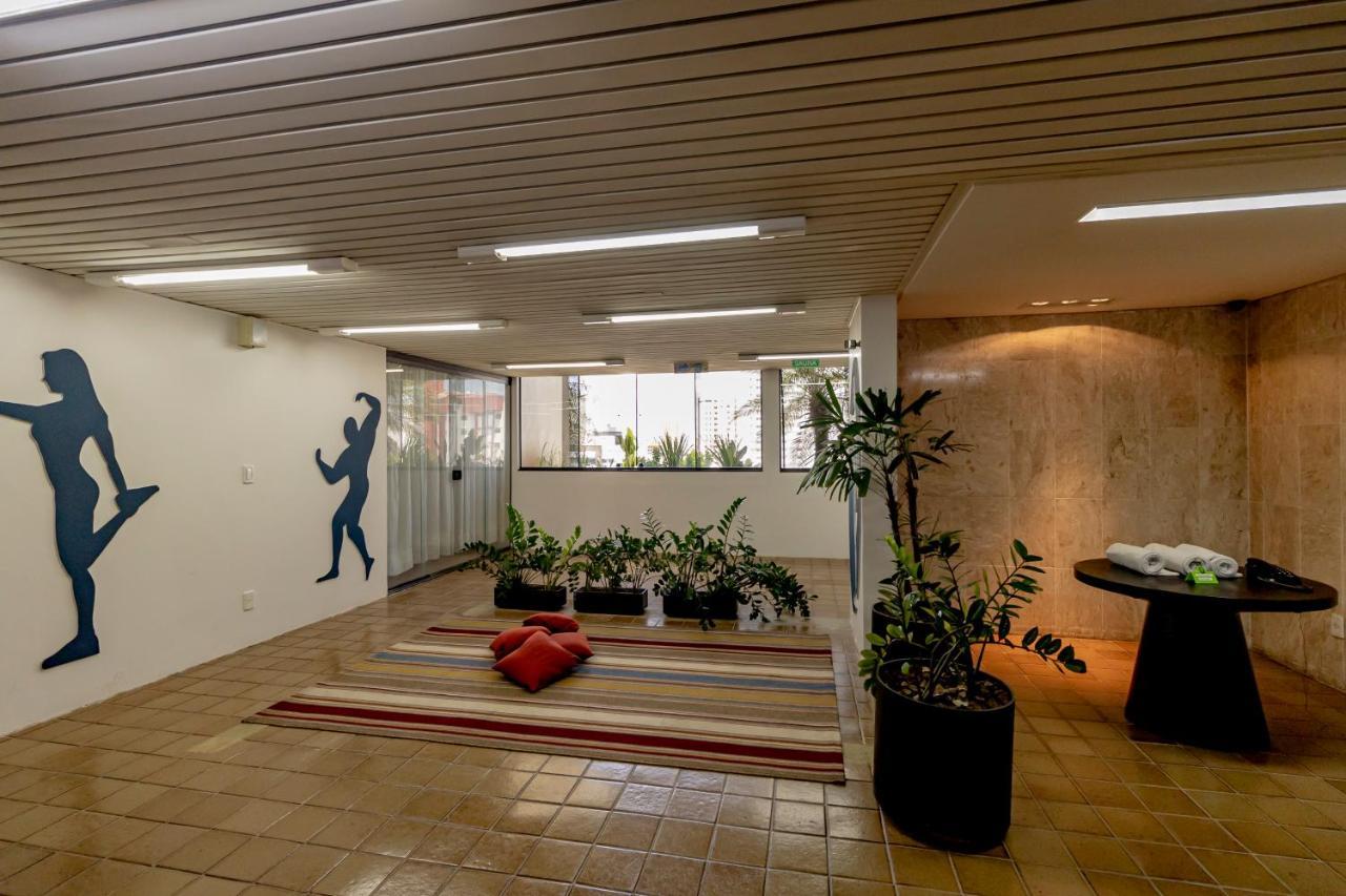 Like Ue Hotel Гоянія Екстер'єр фото