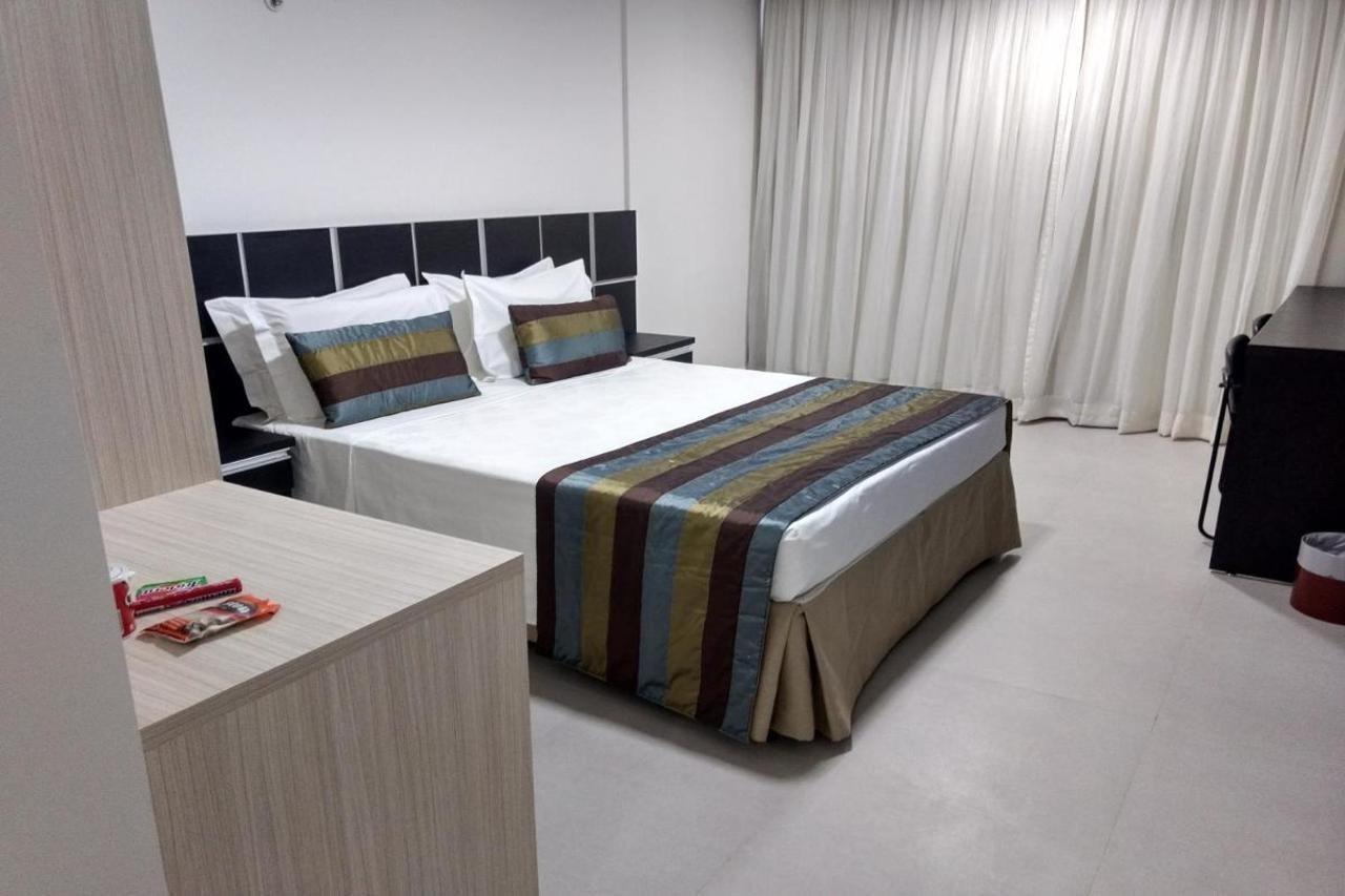 Like Ue Hotel Гоянія Екстер'єр фото